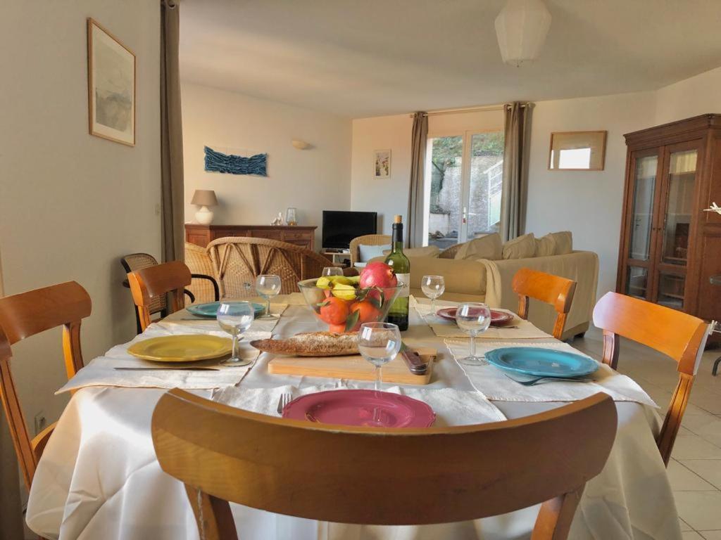 Villa Llum I Mar: Beachside 3-Bedroom Retreat in Banyuls-sur-Mer Exterior photo
